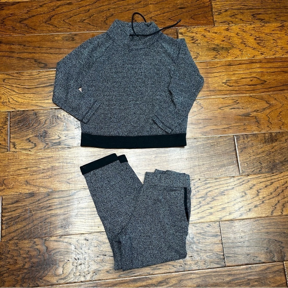J Jill fit‎ active set